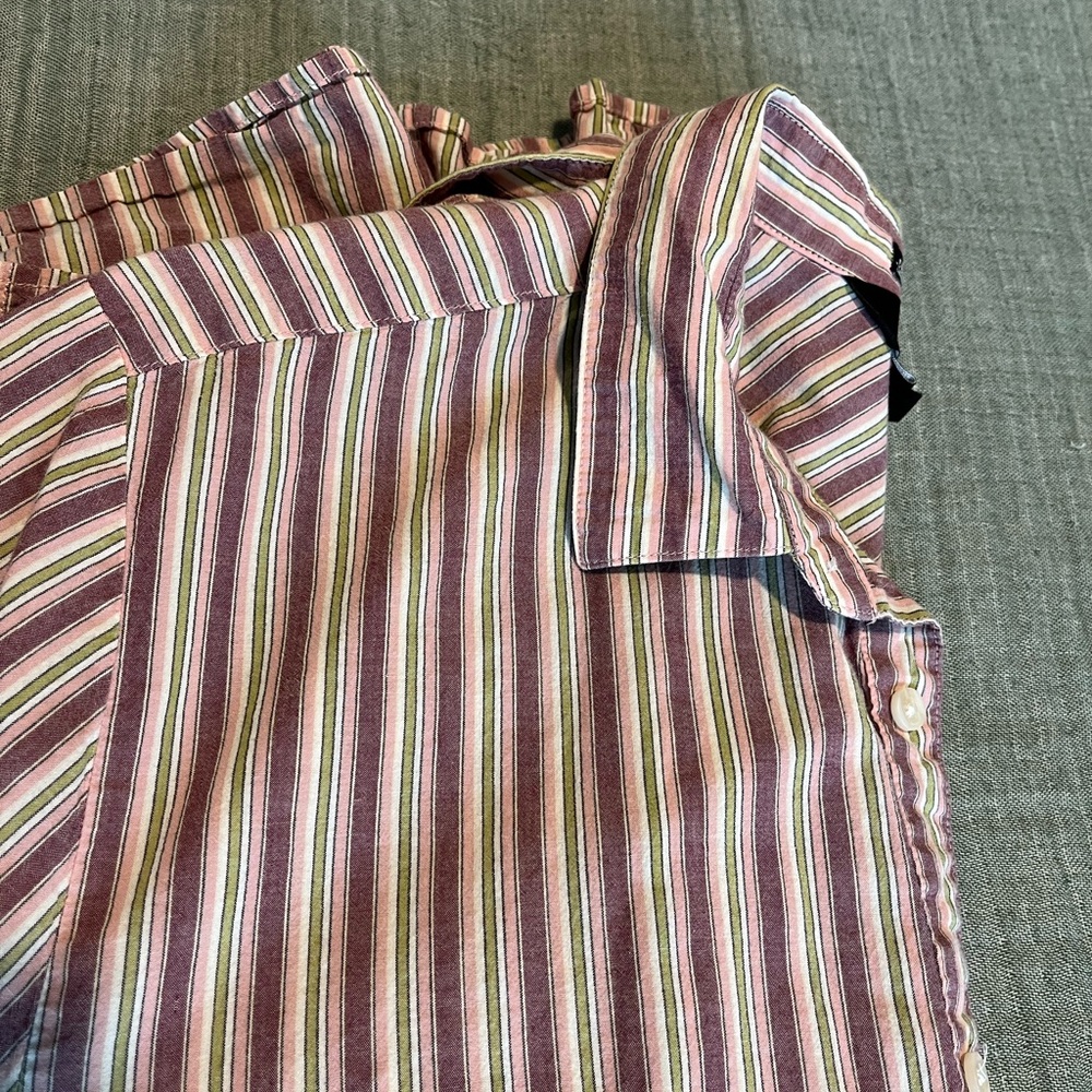Volcom Classic Fit Button Down Shirt - Picture 3 of 3